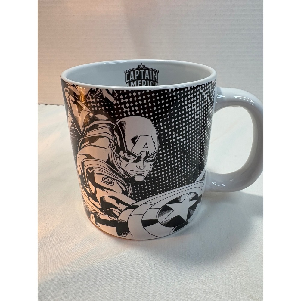 Marvel Captain America Comic Art Ceramic Coffee Mug Black White Bioworld